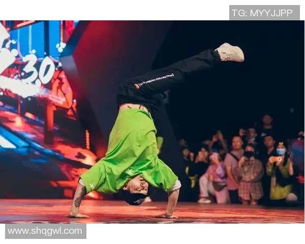 北京街舞队实力解析：探索街舞文化与团队风采的完美结合